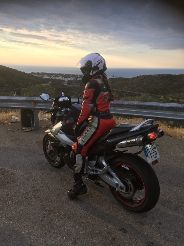 Confianza en la conducción de motos Upbikers