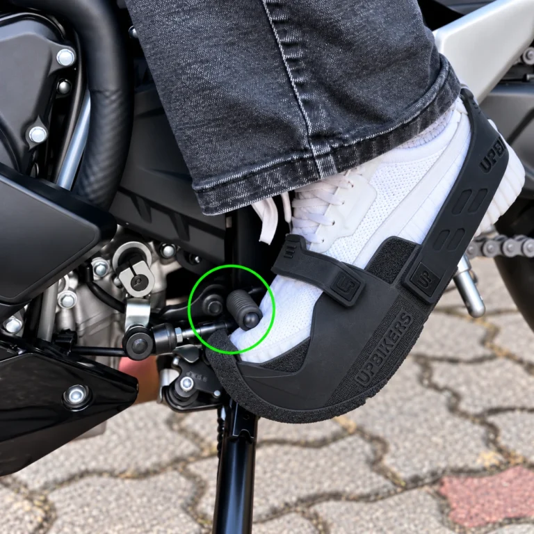 Upbikers puestos en la moto
