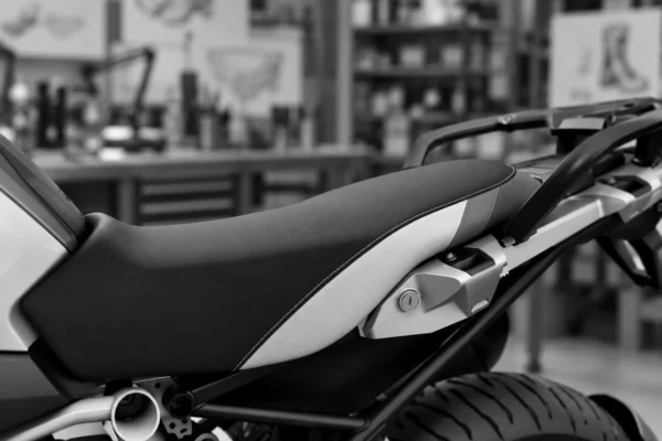 Asiento de moto sin espuma